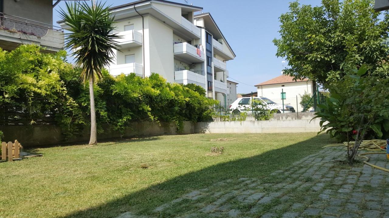 Casa Vacanze Darena Tortoreto Kültér fotó
